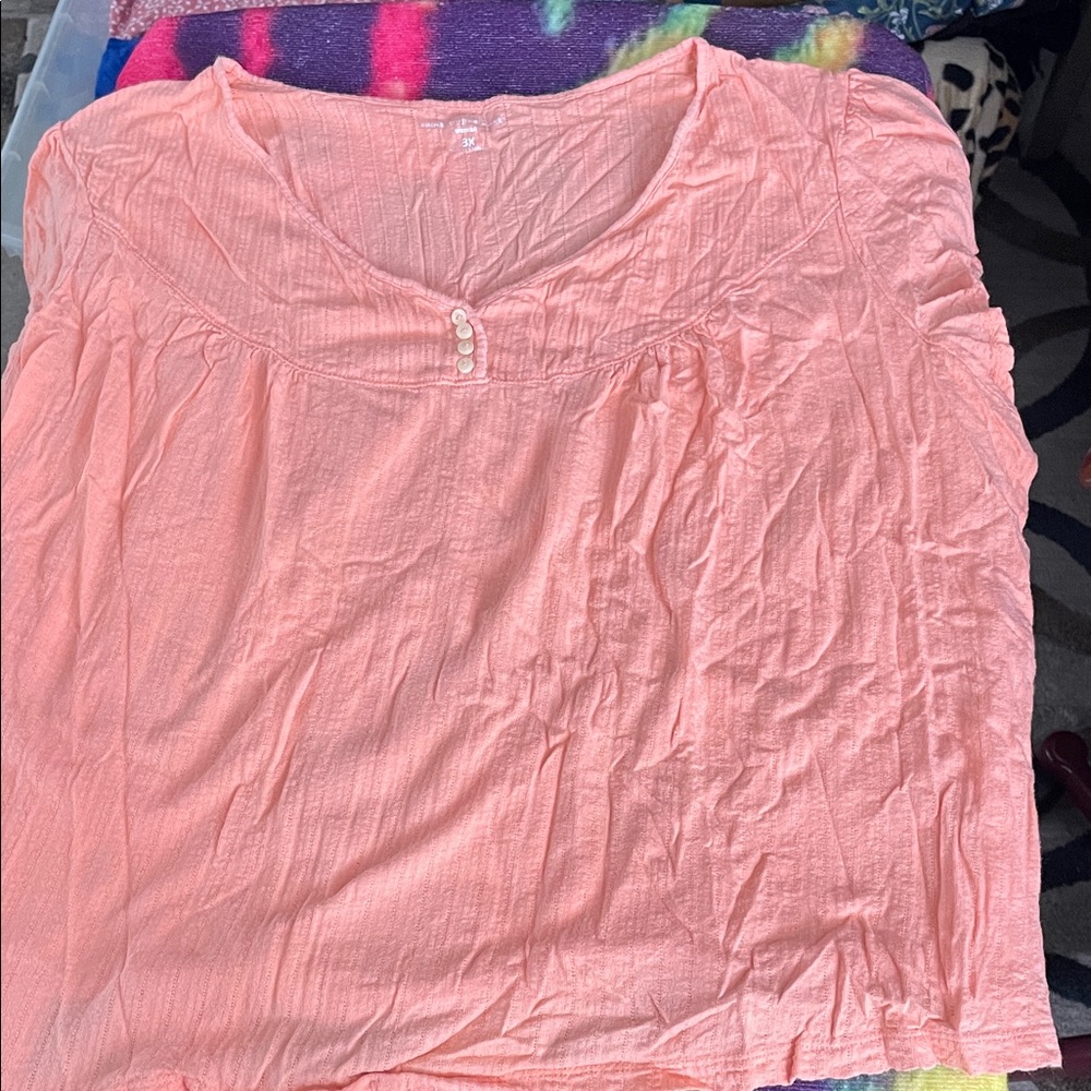 Women's Peach Button-Accent Scoop Neck Tunic Saint topez west 3x